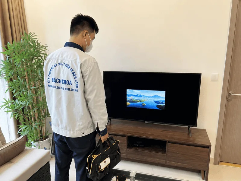 tivi bị thu nhỏ màn hình